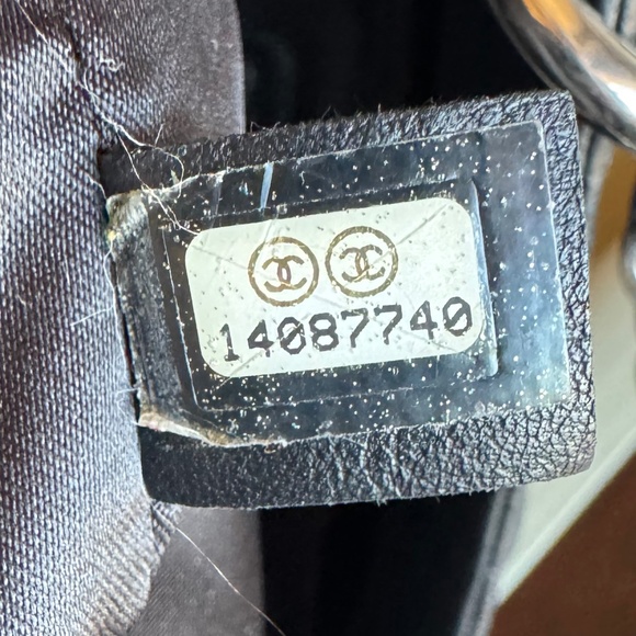 Chanel Grand Shopping Tote - Picture 6 of 9